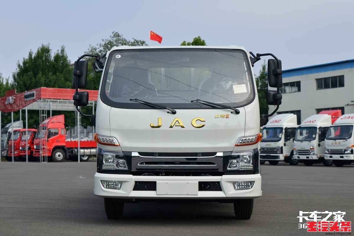 pnvi2le5hk33266.jpg
