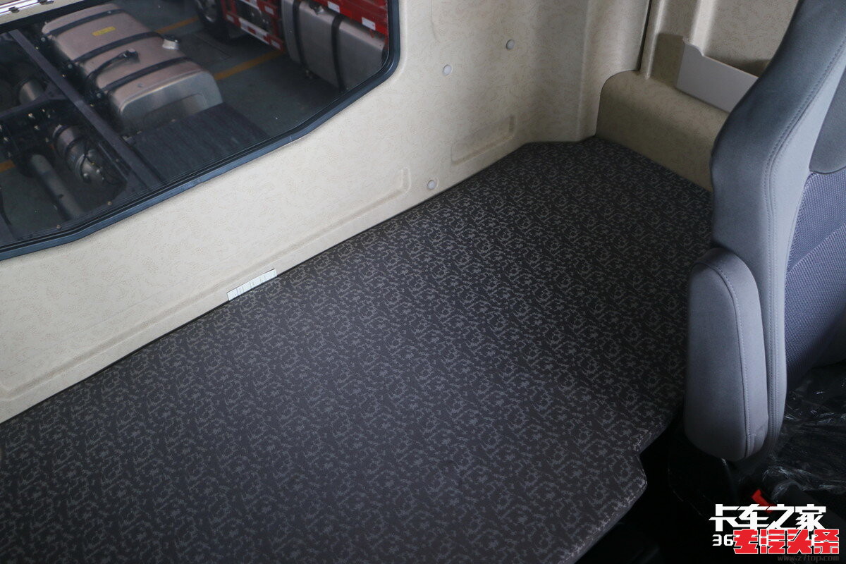 ajaclcpzp3m940.jpg