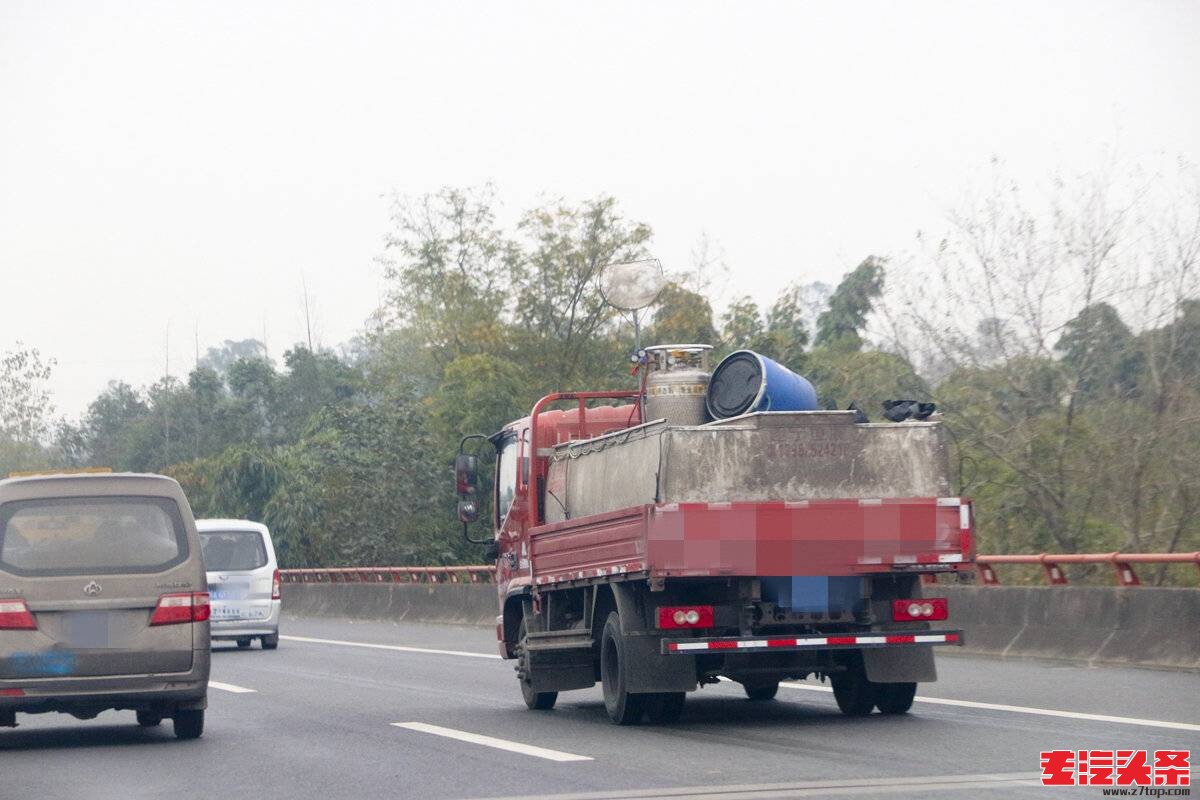 taoxheg34ah2919.jpg