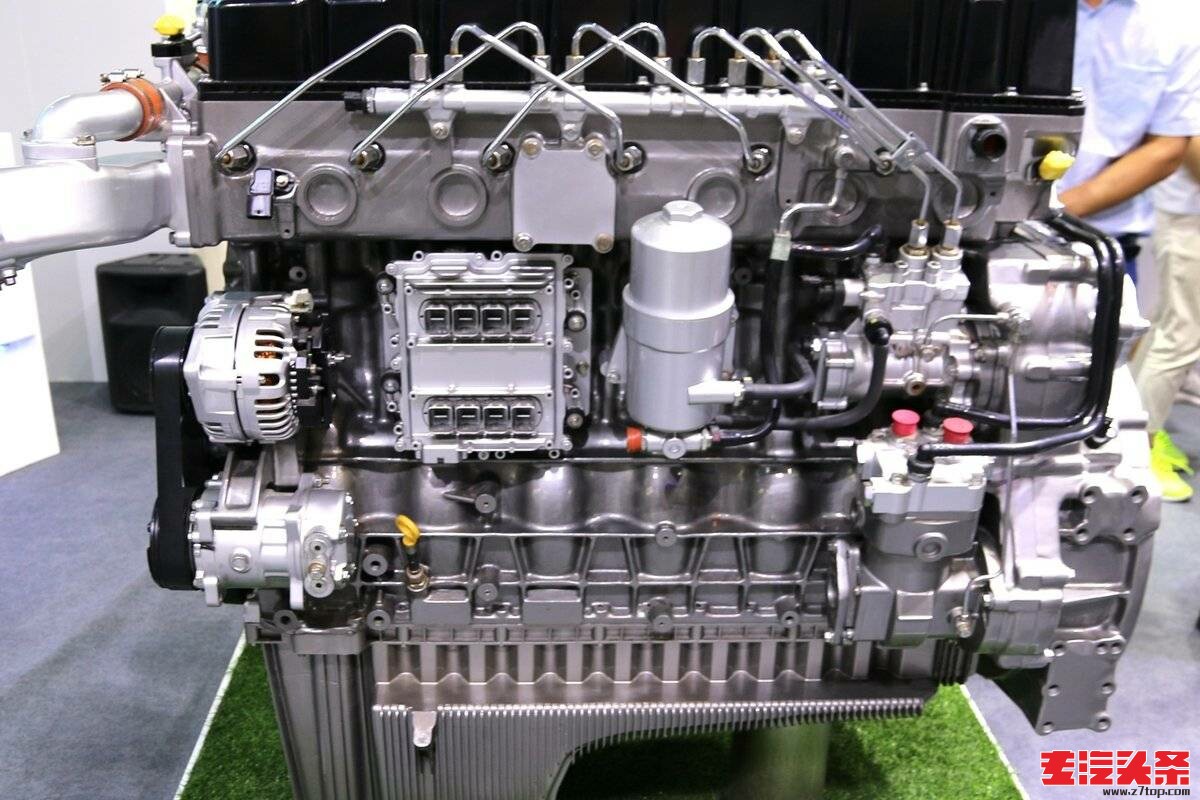 kkf51vgumct1409.jpg