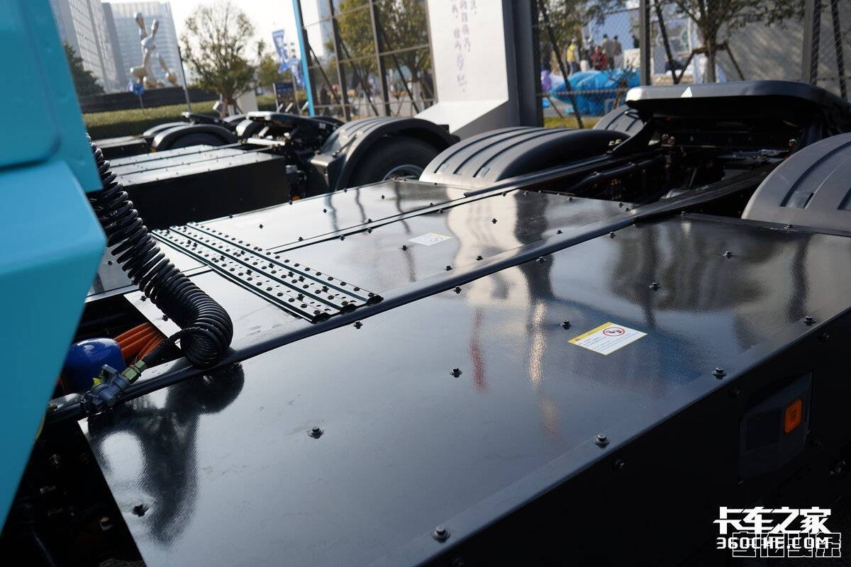 ontux2b0ml282.jpg