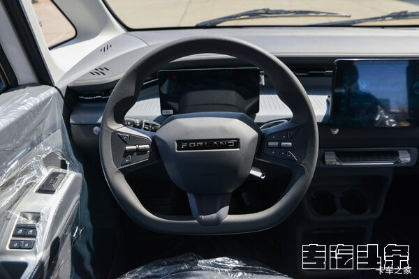 mv2sd1muc1l1282.jpg
